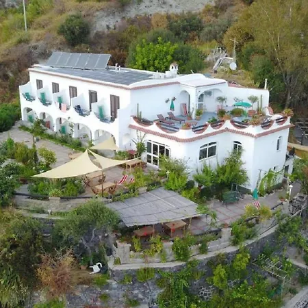 מלון Casa Antonio 3*